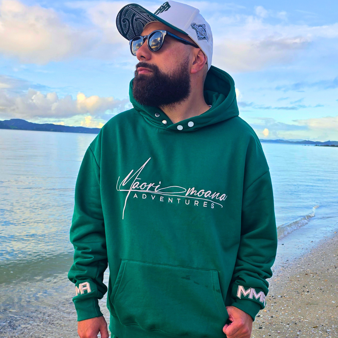 KAITIAKI HOODY (POUNAMU)